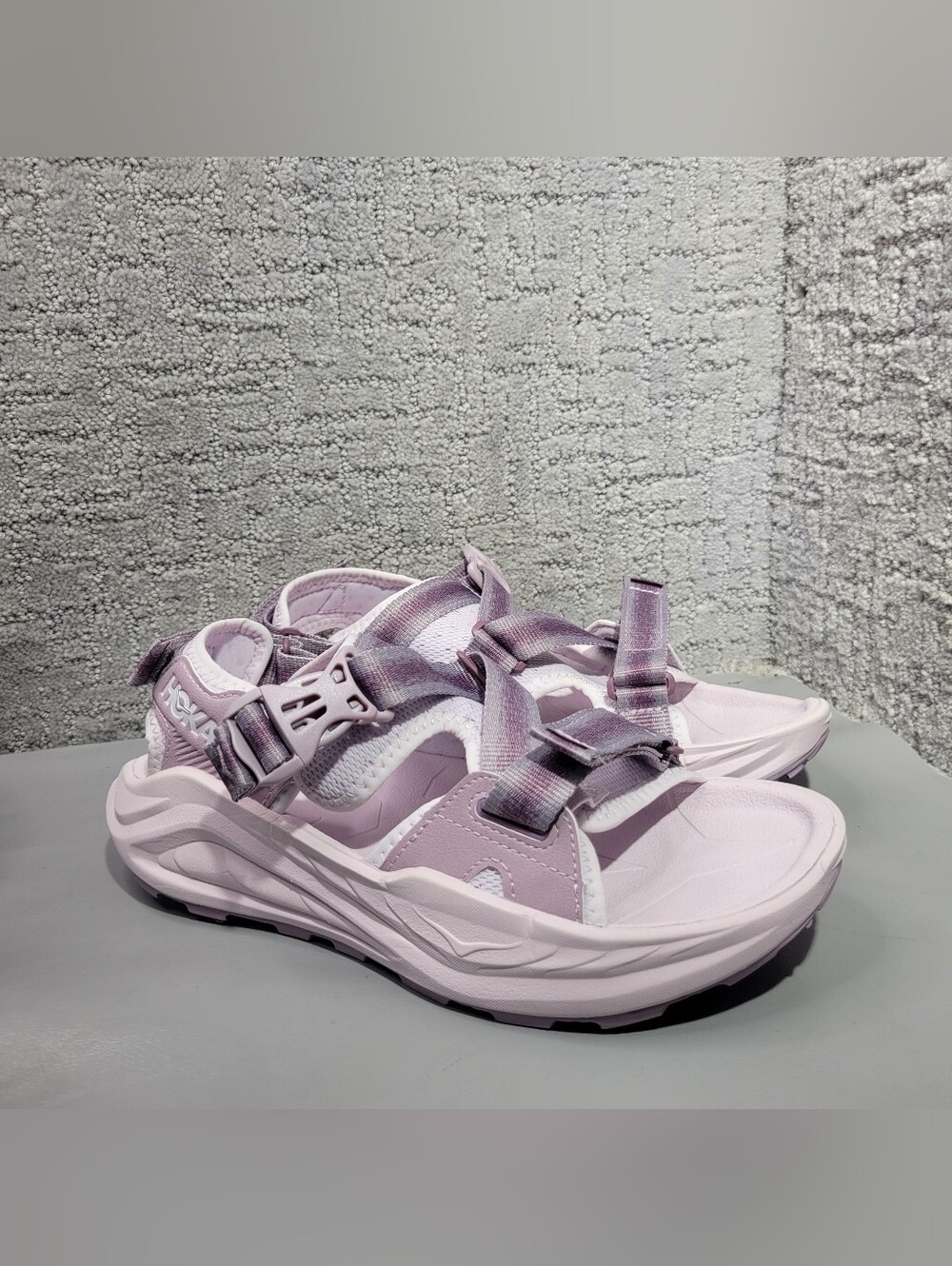 Hoka One One Infini Hike TC Women's Size US 7.5 B Fragrant Lilac Sandals 1162590